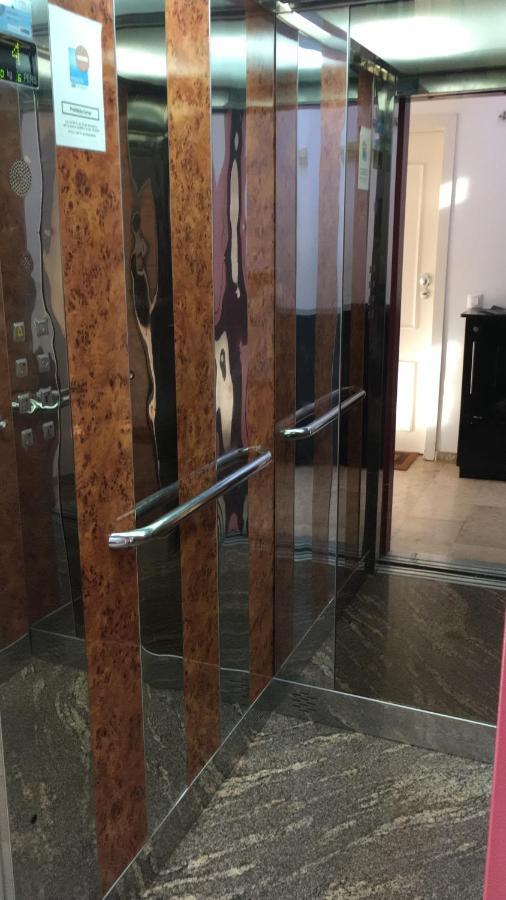 Penthouse La Paz 9 - Castle View Apartment Морайра Екстериор снимка