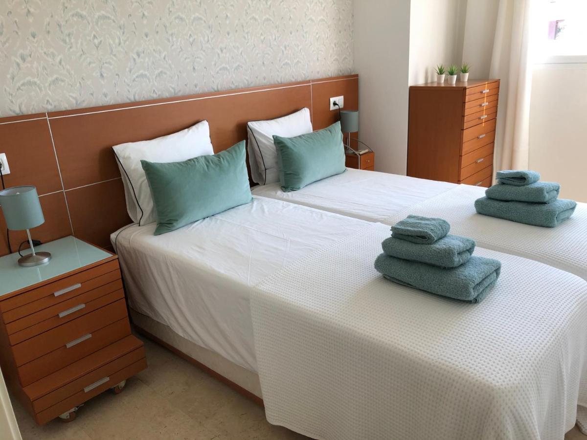 Penthouse La Paz 9 - Castle View Apartment Морайра Екстериор снимка